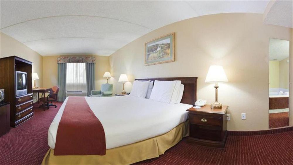 Holiday Inn Express Irwin Pa Tpk Exit 67 By Ihg Dış mekan fotoğraf